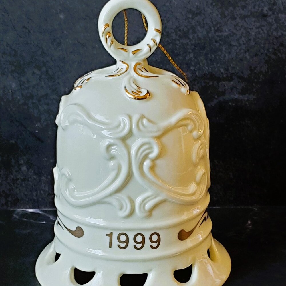 Madison Avenue 1999 Porcelain Bell Ornament Filigree Design Gold Accents Vintage
